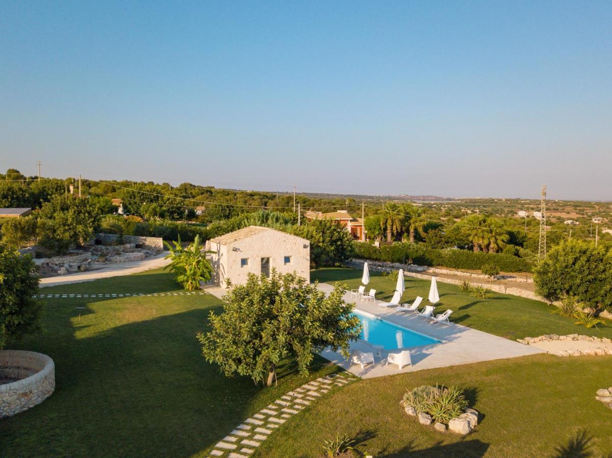Baglio Cella - Appartamenti Per Vacanze Modica Zewnętrze zdjęcie